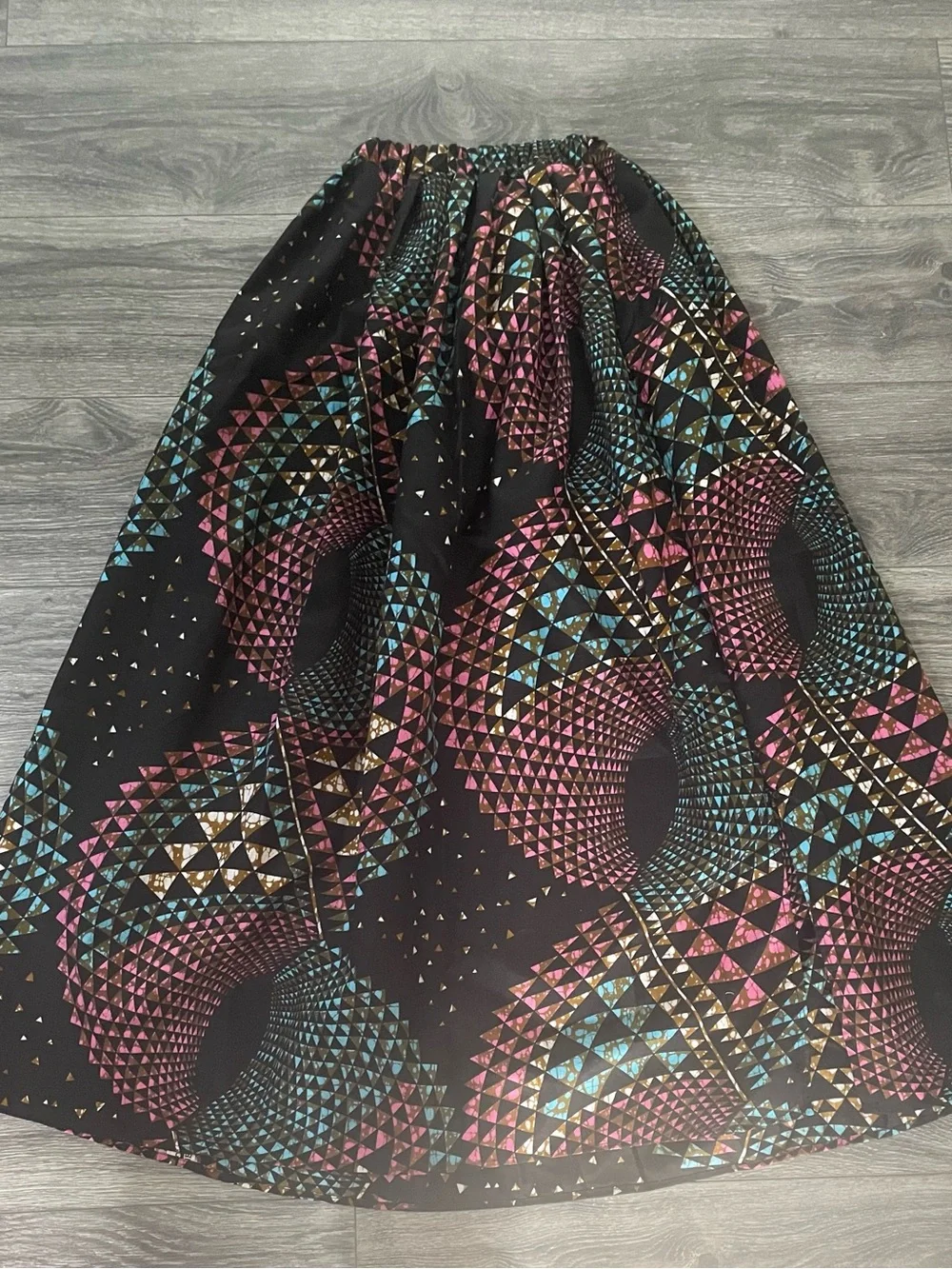 Black Geometric Print Maxi Skirt - Multicolor